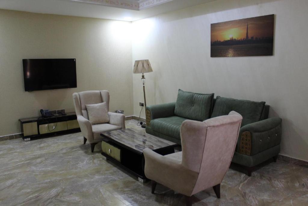 Al Salam Grand Hotel Al Buraimi Exterior foto